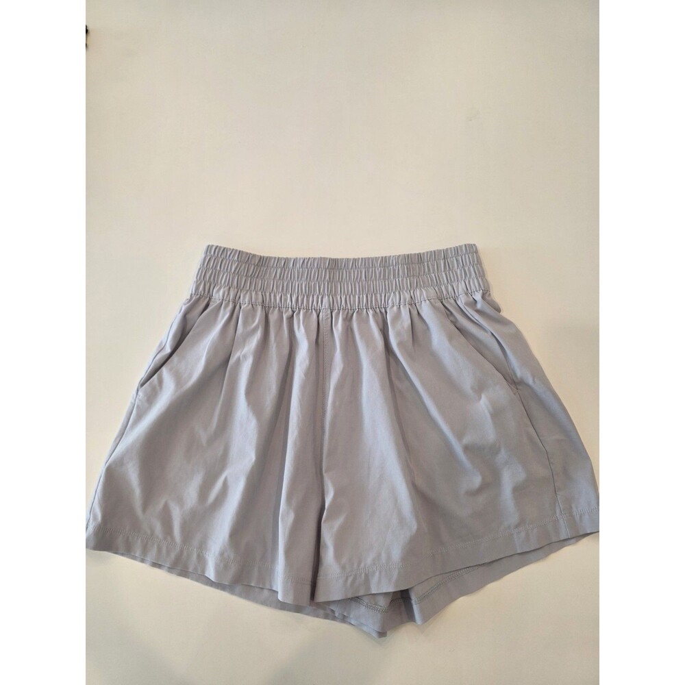 Vuori Women's Villa Shorts - Storm Blue Size Medium Athletic Rei